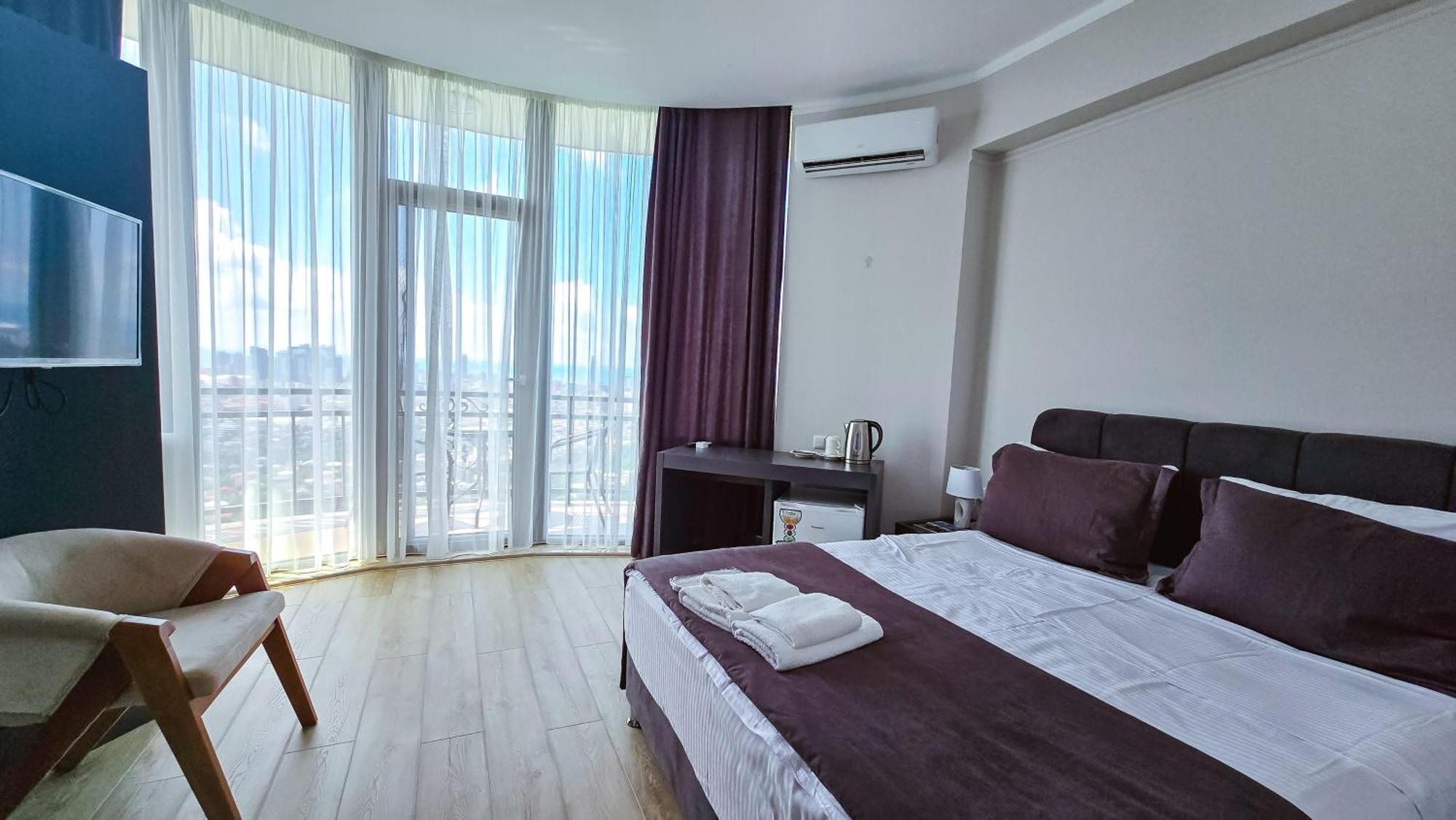Hillside Inn Μπατούμι Εξωτερικό φωτογραφία